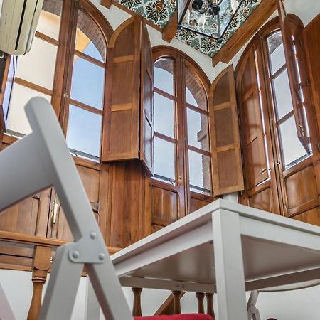 Duplex Jesus Gran Poder 4. Plaza De La Gavidia Sevilla Eksteriør bilde